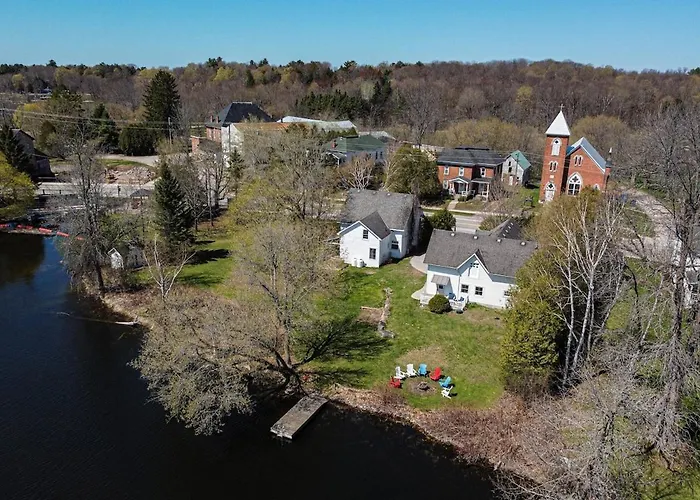 Historic 1853 Kingsgate Lakehouse